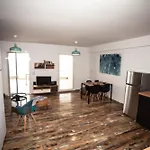 דירה Nissaki Waterfront ניסקי