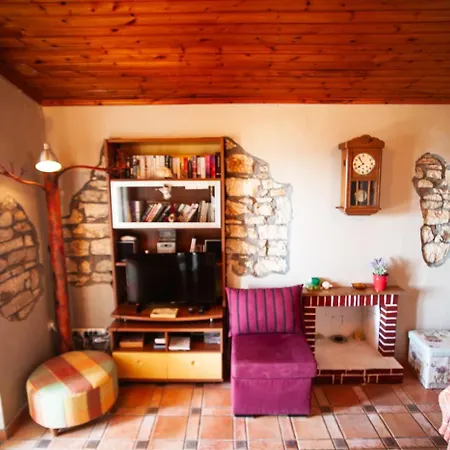 Apartamento Nissaki Waterfront *