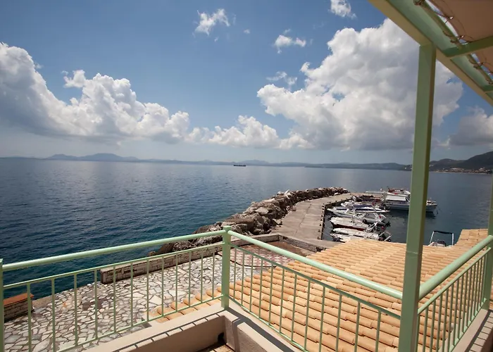 Nissaki Waterfront Daire