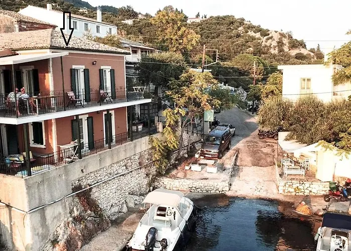 Nissaki Waterfront Apartament