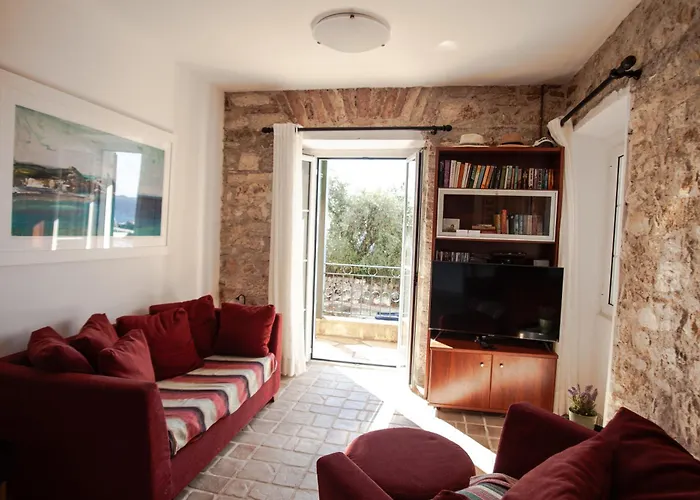 Apartament Nissaki Waterfront *